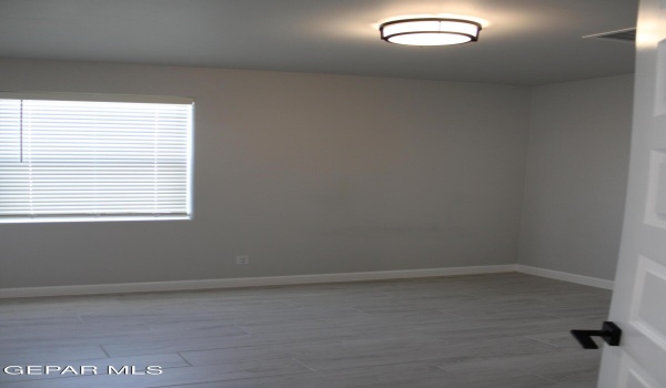 405 COLEFORD Lane, El Paso, TX 79928, 3 Bedrooms Bedrooms, ,2 BathroomsBathrooms,Residential Lease,For Rent,405 COLEFORD Lane,917652