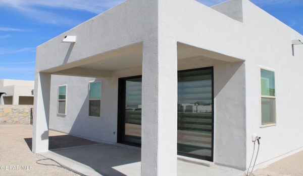 405 COLEFORD Lane, El Paso, TX 79928, 3 Bedrooms Bedrooms, ,2 BathroomsBathrooms,Residential Lease,For Rent,405 COLEFORD Lane,917652