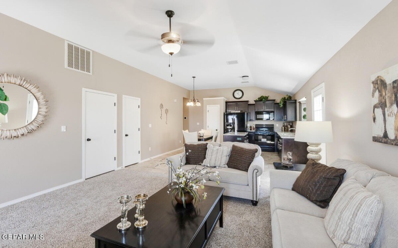 14278 Kayla Mia Drive, El Paso, TX 79938, 3 Bedrooms Bedrooms, ,2 BathroomsBathrooms,Residential,For Sale,14278 Kayla Mia Drive,917720