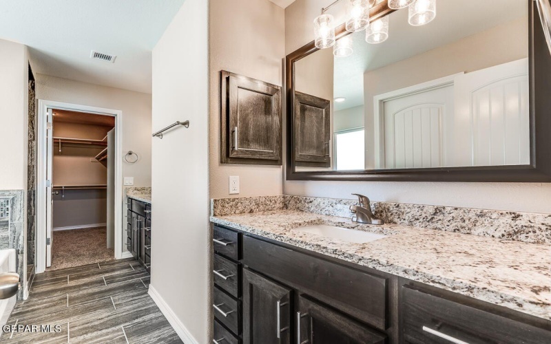 14337 Steve Joyce Parkway, Horizon City, TX 79928, 6 Bedrooms Bedrooms, ,3 BathroomsBathrooms,Residential,For Sale,14337 Steve Joyce Parkway,919291