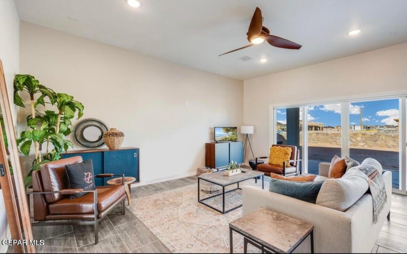14305 Steve Joyce Parkway, El Paso, TX 79928, 6 Bedrooms Bedrooms, ,3 BathroomsBathrooms,Residential,For Sale,14305 Steve Joyce Parkway,919302