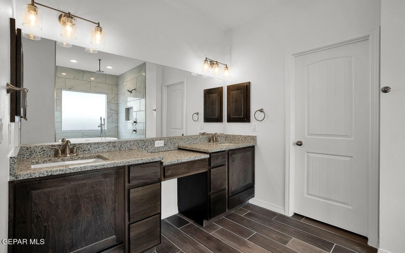 14325 Steve Joyce Parkway, Horizon City, TX 79928, 5 Bedrooms Bedrooms, ,3 BathroomsBathrooms,Residential,For Sale,14325 Steve Joyce Parkway,919305