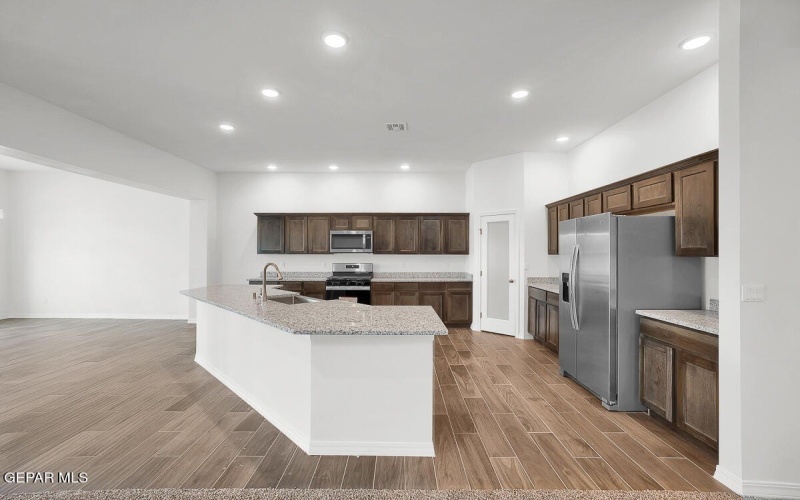 14325 Steve Joyce Parkway, Horizon City, TX 79928, 5 Bedrooms Bedrooms, ,3 BathroomsBathrooms,Residential,For Sale,14325 Steve Joyce Parkway,919305