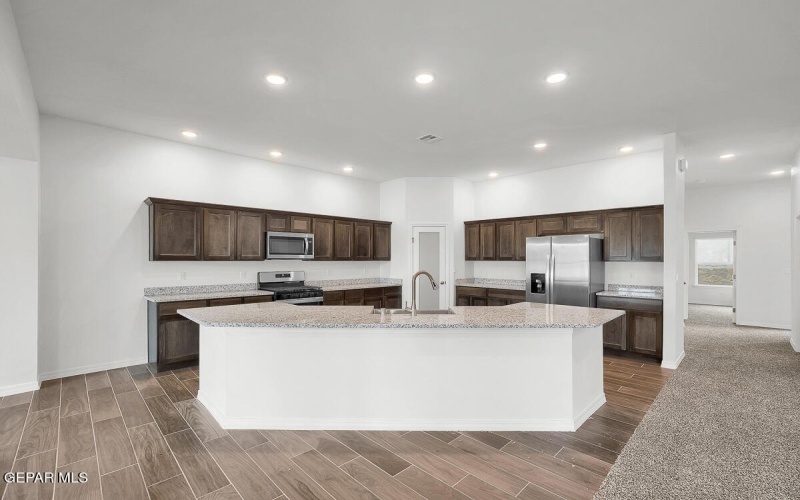 14325 Steve Joyce Parkway, Horizon City, TX 79928, 5 Bedrooms Bedrooms, ,3 BathroomsBathrooms,Residential,For Sale,14325 Steve Joyce Parkway,919305