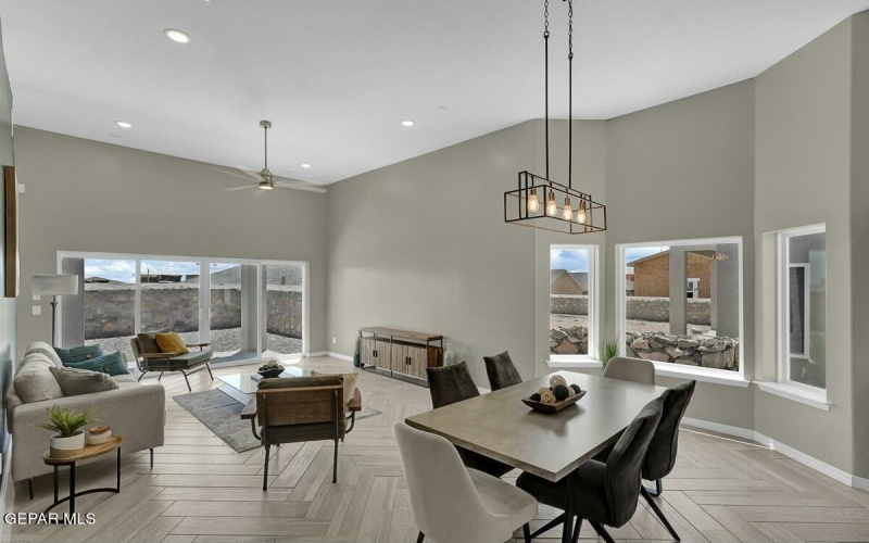 3801 Trace Place, El Paso, TX 79938, 5 Habitaciones Habitaciones , ,3 BañosBaños,Residential,En Venta,3801 Trace Place,919306