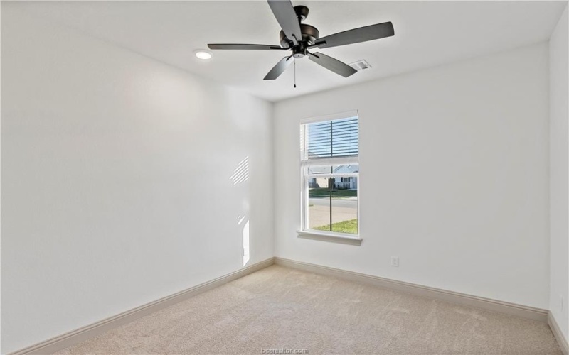 5006 Royal Arch Drive, Bryan, TX 77802, 4 Bedrooms Bedrooms, ,2 BathroomsBathrooms,Residential,For Sale,5006 Royal Arch Drive,24015539