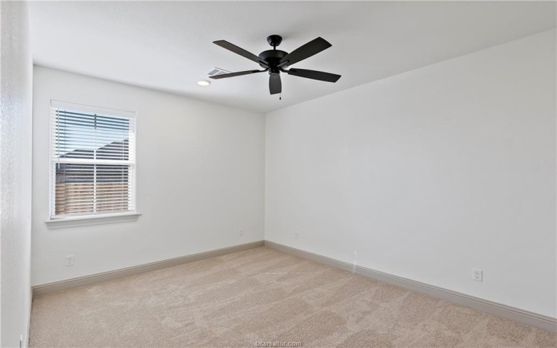 5006 Royal Arch Drive, Bryan, TX 77802, 4 Bedrooms Bedrooms, ,2 BathroomsBathrooms,Residential,For Sale,5006 Royal Arch Drive,24015539