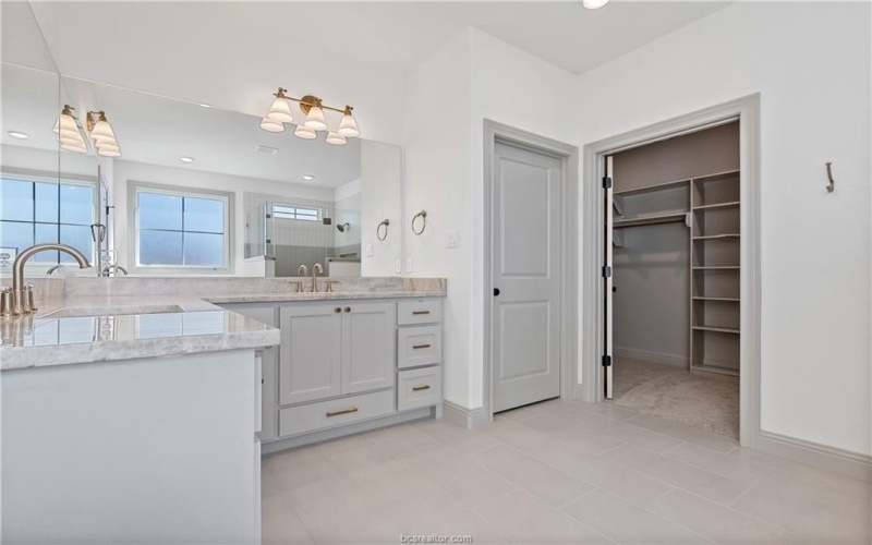 5006 Royal Arch Drive, Bryan, TX 77802, 4 Bedrooms Bedrooms, ,2 BathroomsBathrooms,Residential,For Sale,5006 Royal Arch Drive,24015539