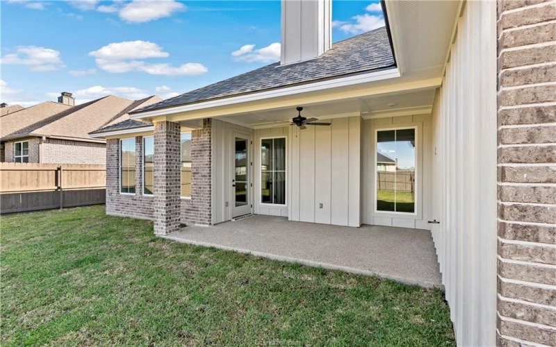 5006 Royal Arch Drive, Bryan, TX 77802, 4 Bedrooms Bedrooms, ,2 BathroomsBathrooms,Residential,For Sale,5006 Royal Arch Drive,24015539