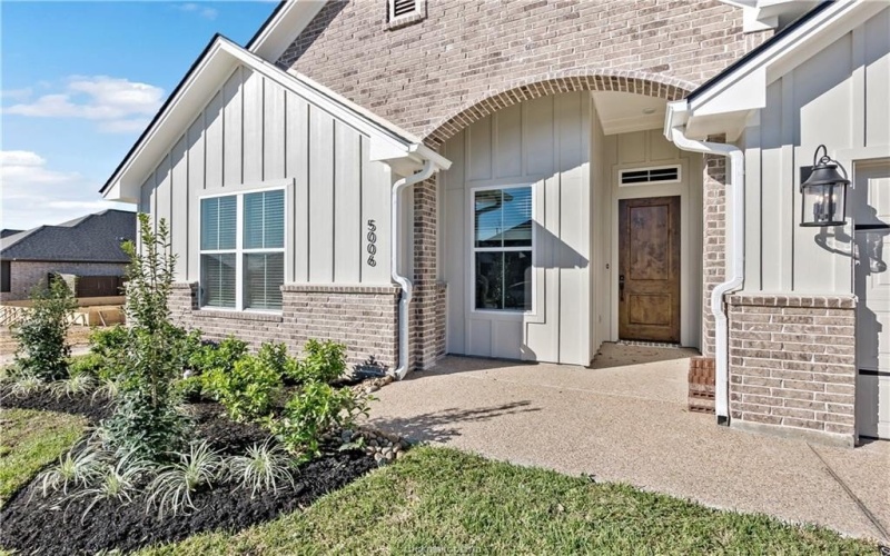 5006 Royal Arch Drive, Bryan, TX 77802, 4 Bedrooms Bedrooms, ,2 BathroomsBathrooms,Residential,For Sale,5006 Royal Arch Drive,24015539