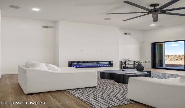 13012 POWICK Drive, El Paso, TX 79928, 4 Habitaciones Habitaciones , ,3 BañosBaños,Residential,En Venta,13012 POWICK Drive,919415