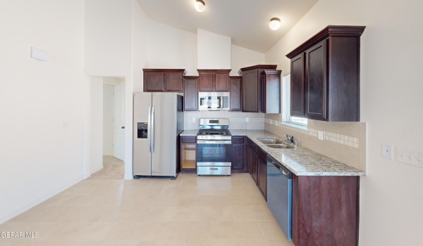 14324 Steve Joyce Parkway, Horizon City, TX 79928, 3 Habitaciones Habitaciones , ,2 BañosBaños,Residential,En Venta,14324 Steve Joyce Parkway,919445