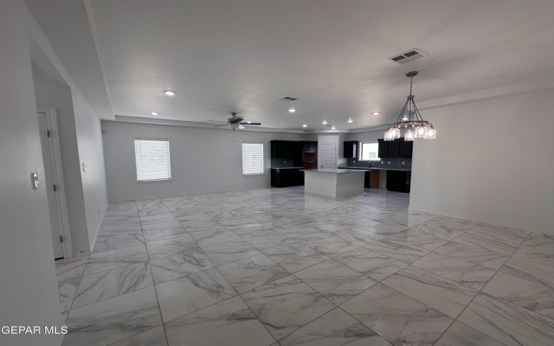 916 BAINFORD Street, El Paso, TX 79928, 3 Bedrooms Bedrooms, ,3 BathroomsBathrooms,Residential,For Sale,916 BAINFORD Street,919519