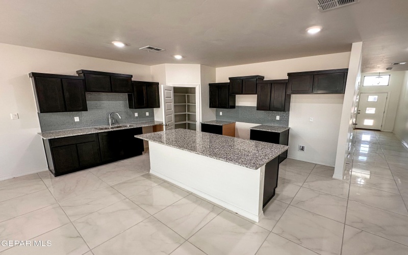 912 BAINFORD Street, El Paso, TX 79928, 4 Bedrooms Bedrooms, ,2 BathroomsBathrooms,Residential,For Sale,912 BAINFORD Street,919524