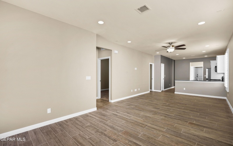 5869 Dalhart Drive, El Paso, TX 79924, 3 Bedrooms Bedrooms, ,2 BathroomsBathrooms,Residential,For Sale,5869 Dalhart Drive,919670
