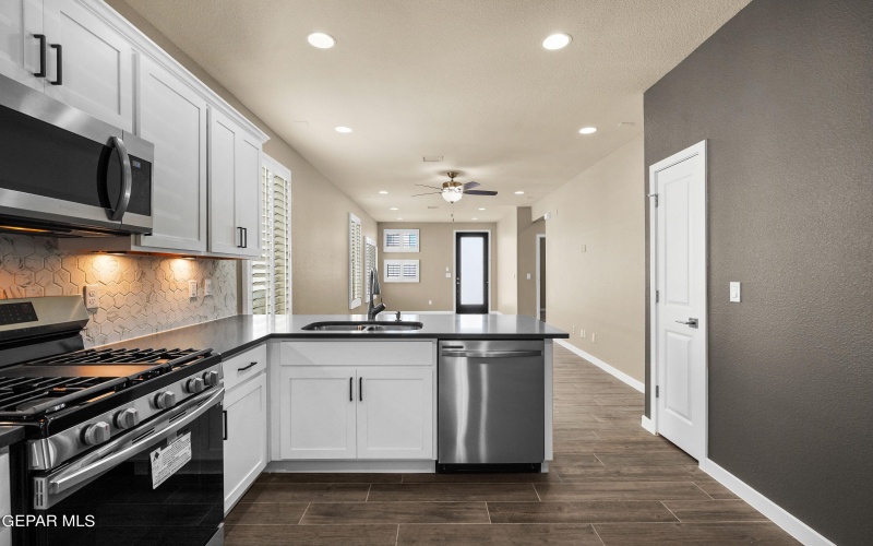 5869 Dalhart Drive, El Paso, TX 79924, 3 Bedrooms Bedrooms, ,2 BathroomsBathrooms,Residential,For Sale,5869 Dalhart Drive,919670
