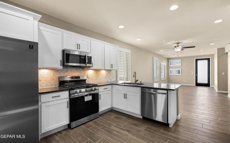 5881 Dalhart Drive, El Paso, TX 79924, 3 Bedrooms Bedrooms, ,2 BathroomsBathrooms,Residential,For Sale,5881 Dalhart Drive,919673