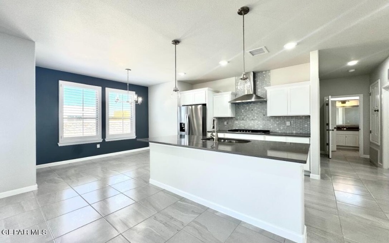 14613 Tierra Nectar Avenue, El Paso, TX 79938, 5 Habitaciones Habitaciones , ,3 BañosBaños,Residential,En Venta,14613 Tierra Nectar Avenue,919685