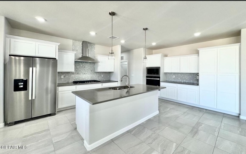 14613 Tierra Nectar Avenue, El Paso, TX 79938, 5 Habitaciones Habitaciones , ,3 BañosBaños,Residential,En Venta,14613 Tierra Nectar Avenue,919685