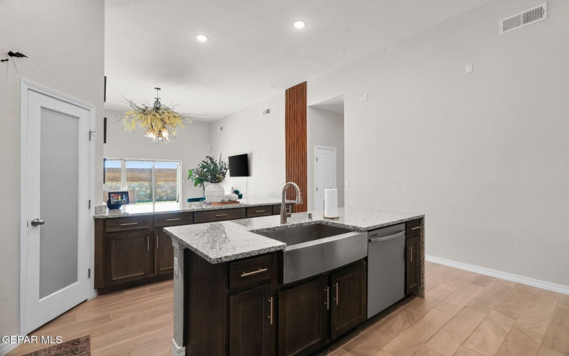 146 Bonnie Trail, Sunland Park, NM 88063, 4 Bedrooms Bedrooms, ,2 BathroomsBathrooms,Residential,For Sale,146 Bonnie Trail,919723
