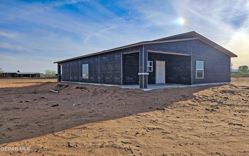 1000 Sunrise Drive, Chaparral, NM 88081, 3 Bedrooms Bedrooms, ,2 BathroomsBathrooms,Residential,For Sale,1000 Sunrise Drive,919740