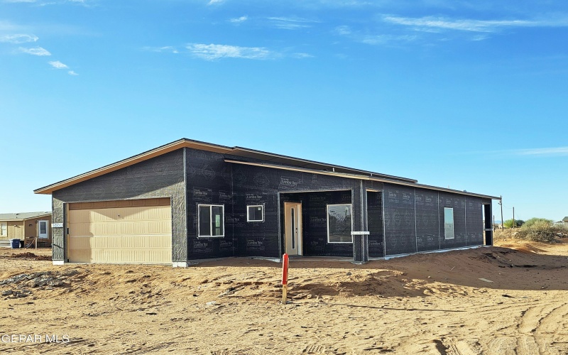1000 Sunrise Drive, Chaparral, NM 88081, 3 Bedrooms Bedrooms, ,2 BathroomsBathrooms,Residential,For Sale,1000 Sunrise Drive,919740