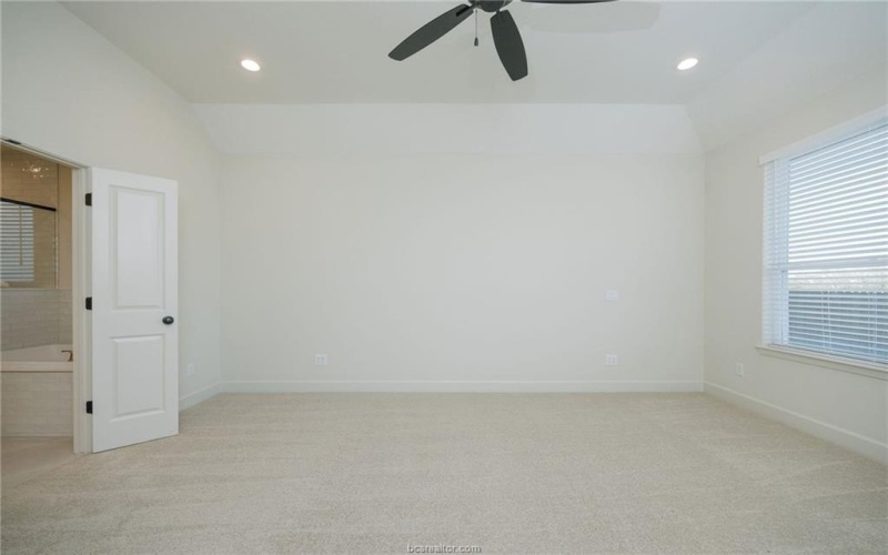 5032 Toscana Loop, Bryan, TX 77802, 4 Habitaciones Habitaciones , ,3 BañosBaños,Residential,En Venta,5032 Toscana Loop,24015787