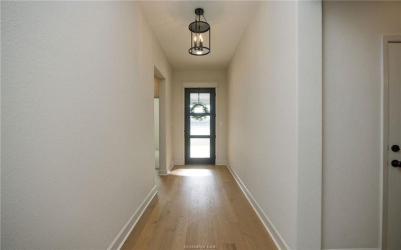 5032 Toscana Loop, Bryan, TX 77802, 4 Habitaciones Habitaciones , ,3 BañosBaños,Residential,En Venta,5032 Toscana Loop,24015787