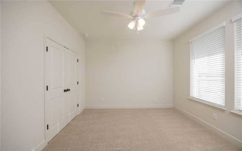 5032 Toscana Loop, Bryan, TX 77802, 4 Habitaciones Habitaciones , ,3 BañosBaños,Residential,En Venta,5032 Toscana Loop,24015787
