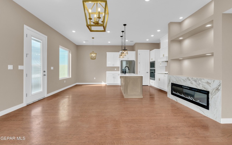 1031 VINTON Avenue unit: 1 #1, Canutillo, TX 79835, 3 Bedrooms Bedrooms, ,2 BathroomsBathrooms,Residential,For Sale,1031 VINTON Avenue unit: 1,919856