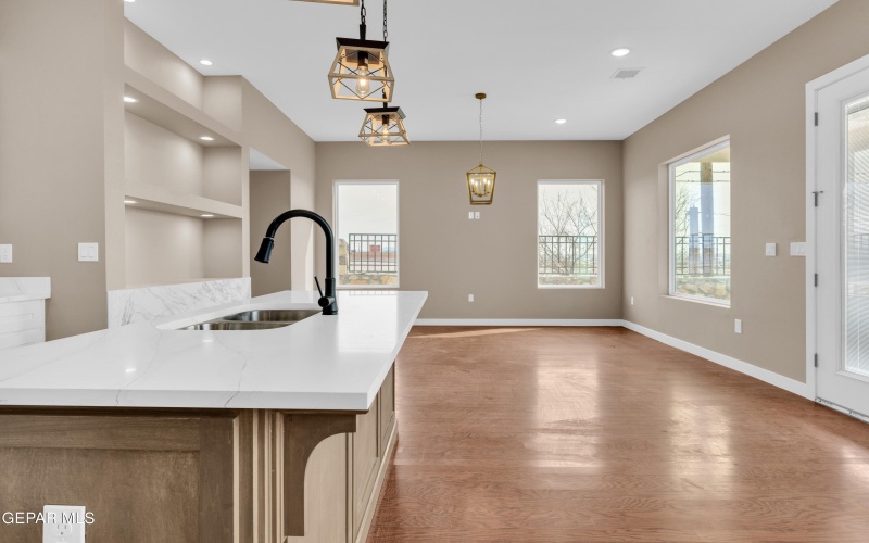 1031 VINTON Avenue unit: 1 #1, Canutillo, TX 79835, 3 Bedrooms Bedrooms, ,2 BathroomsBathrooms,Residential,For Sale,1031 VINTON Avenue unit: 1,919856