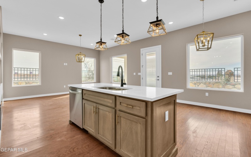 1031 VINTON Avenue unit: 1 #1, Canutillo, TX 79835, 3 Bedrooms Bedrooms, ,2 BathroomsBathrooms,Residential,For Sale,1031 VINTON Avenue unit: 1,919856