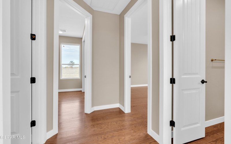 1031 VINTON Avenue unit: 1 #1, Canutillo, TX 79835, 3 Bedrooms Bedrooms, ,2 BathroomsBathrooms,Residential,For Sale,1031 VINTON Avenue unit: 1,919856