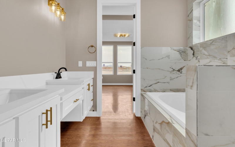 1031 VINTON Avenue unit: 1 #1, Canutillo, TX 79835, 3 Bedrooms Bedrooms, ,2 BathroomsBathrooms,Residential,For Sale,1031 VINTON Avenue unit: 1,919856