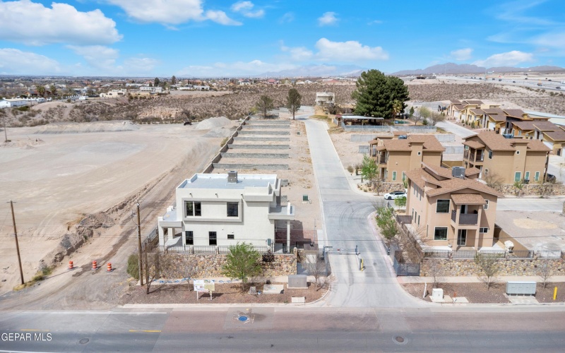 1031 VINTON Avenue unit: 1 #1, Canutillo, TX 79835, 3 Bedrooms Bedrooms, ,2 BathroomsBathrooms,Residential,For Sale,1031 VINTON Avenue unit: 1,919856