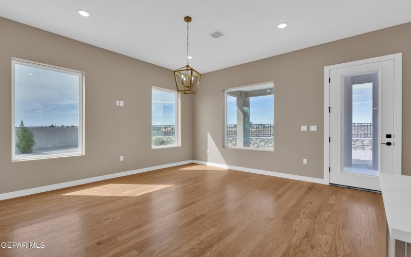 1031 VINTON Avenue unit: 16 #16, Canutillo, TX 79835, 3 Bedrooms Bedrooms, ,2 BathroomsBathrooms,Residential,For Sale,1031 VINTON Avenue unit: 16,919869