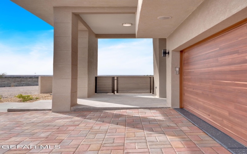 1031 VINTON Avenue unit: 16 #16, Canutillo, TX 79835, 3 Bedrooms Bedrooms, ,2 BathroomsBathrooms,Residential,For Sale,1031 VINTON Avenue unit: 16,919869
