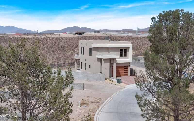 1031 VINTON Avenue unit: 16 #16, Canutillo, TX 79835, 3 Bedrooms Bedrooms, ,2 BathroomsBathrooms,Residential,For Sale,1031 VINTON Avenue unit: 16,919869