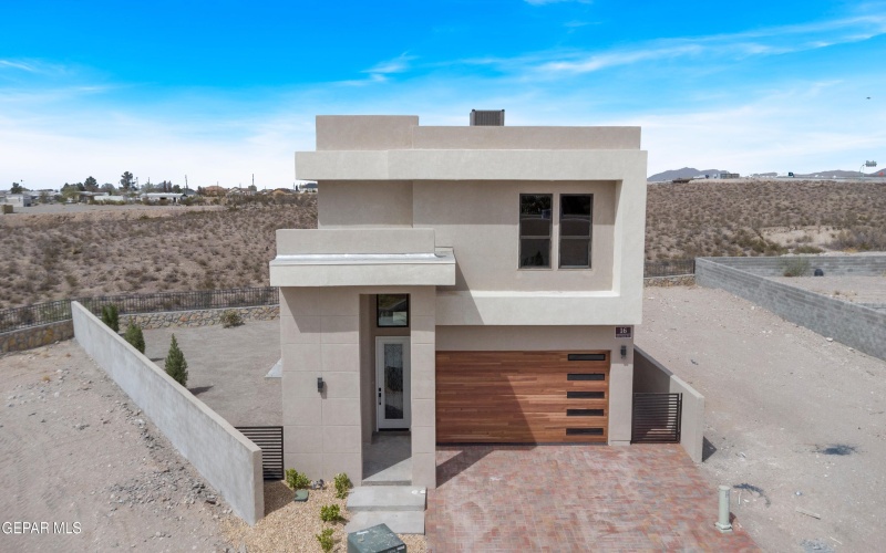 1031 VINTON Avenue unit: 16 #16, Canutillo, TX 79835, 3 Bedrooms Bedrooms, ,2 BathroomsBathrooms,Residential,For Sale,1031 VINTON Avenue unit: 16,919869