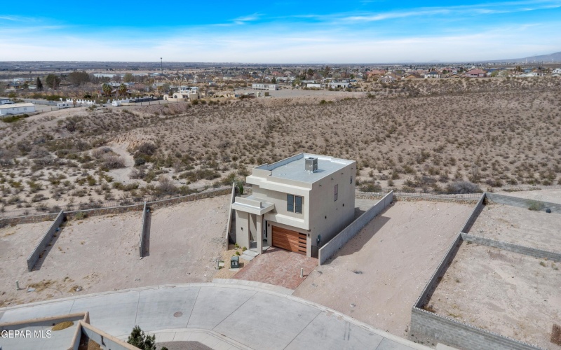 1031 VINTON Avenue unit: 16 #16, Canutillo, TX 79835, 3 Bedrooms Bedrooms, ,2 BathroomsBathrooms,Residential,For Sale,1031 VINTON Avenue unit: 16,919869