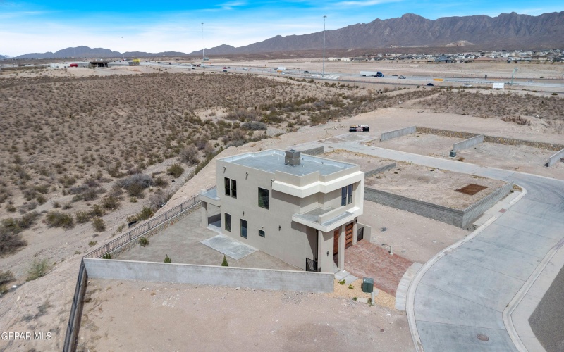 1031 VINTON Avenue unit: 16 #16, Canutillo, TX 79835, 3 Bedrooms Bedrooms, ,2 BathroomsBathrooms,Residential,For Sale,1031 VINTON Avenue unit: 16,919869