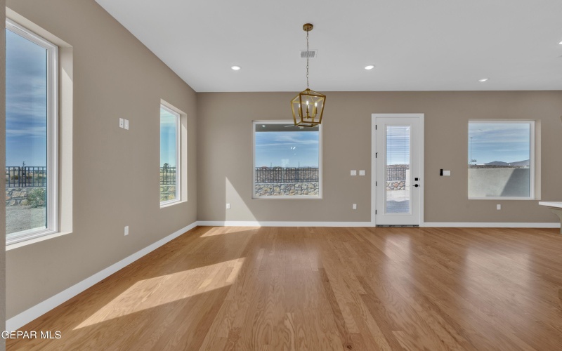 1031 VINTON Avenue unit: 16 #16, Canutillo, TX 79835, 3 Bedrooms Bedrooms, ,2 BathroomsBathrooms,Residential,For Sale,1031 VINTON Avenue unit: 16,919869