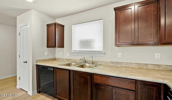 14413 Sabio, Horizon City, TX 79928, 3 Bedrooms Bedrooms, ,2 BathroomsBathrooms,Residential,For Sale,14413 Sabio,919922