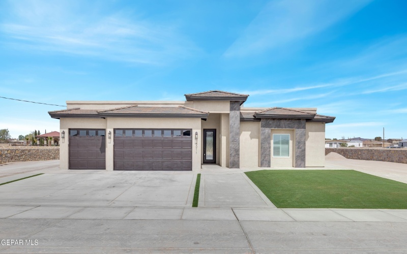 15011 Hinojos Avenue, El Paso, TX 79938, 4 Bedrooms Bedrooms, ,5 BathroomsBathrooms,Residential,For Sale,15011 Hinojos Avenue,919953