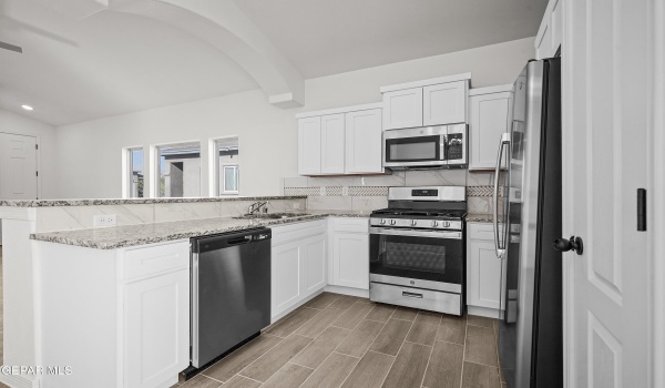 14328 Chris Zingo Lane Lane, El Paso, TX 79928, 3 Bedrooms Bedrooms, ,2 BathroomsBathrooms,Residential Lease,For Rent,14328 Chris Zingo Lane Lane,920168