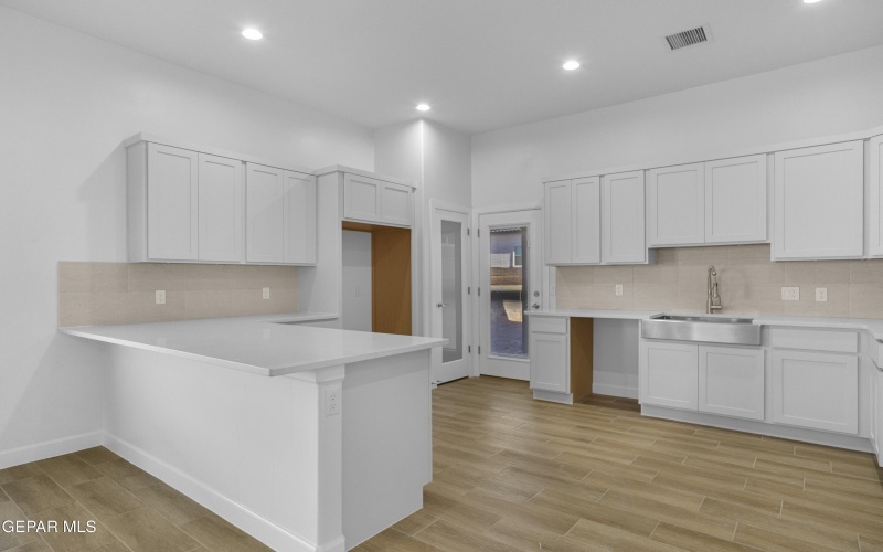 13408 Emerald Copper, Horizon City, TX 79928, 4 Bedrooms Bedrooms, ,2 BathroomsBathrooms,Residential,For Sale,13408 Emerald Copper,920470