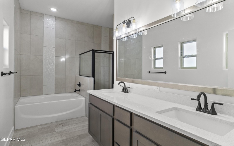 13889 Sky Harbor Avenue, Horizon City, TX 79928, 3 Bedrooms Bedrooms, ,2 BathroomsBathrooms,Residential,For Sale,13889 Sky Harbor Avenue,920477