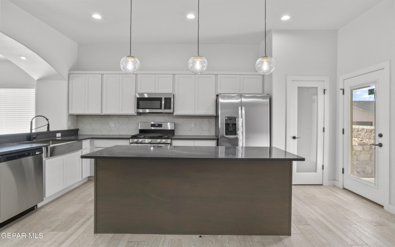13889 Sky Harbor Avenue, Horizon City, TX 79928, 3 Bedrooms Bedrooms, ,2 BathroomsBathrooms,Residential,For Sale,13889 Sky Harbor Avenue,920477