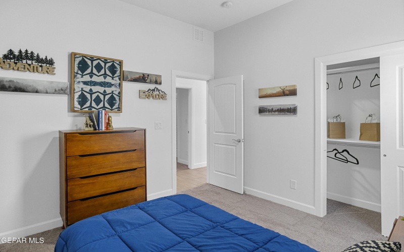 1108 Bronze Hill Avenue, Santa Teresa, NM 88008, 5 Bedrooms Bedrooms, ,5 BathroomsBathrooms,Residential,For Sale,1108 Bronze Hill Avenue,920520