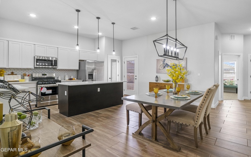13849 Paseo Sereno Drive, El Paso, TX 79928, 3 Bedrooms Bedrooms, ,2 BathroomsBathrooms,Residential,For Sale,13849 Paseo Sereno Drive,920577
